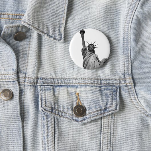 Zwart-wit Vrijheidsbeeld Ronde Button 5,7 Cm (In situ)