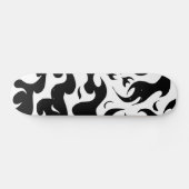 zwart-wit vuur ontwerp skateboard (Horizontaal)