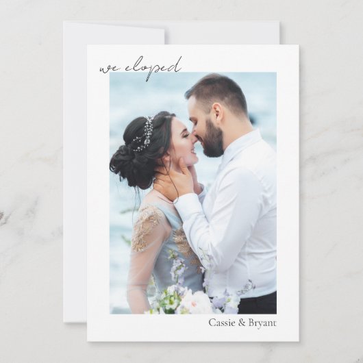 Zwart-wit We Eloped Minimale Moderne Bruiloft Aankondiging (Voorkant)