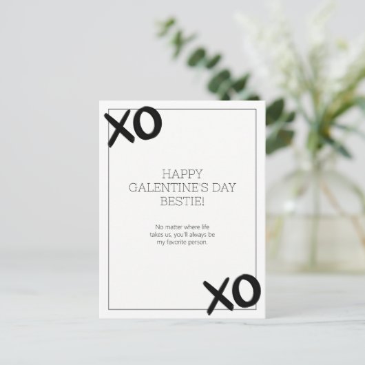 Zwart-wit XOXO Bestie Galentine's Day Feestdagenkaart (Staand voorkant)