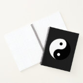 Zwart-wit Yin-Yang in grijze achtergrond Notitieboek (Binnen)