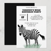 Zwart-wit zebra in het gras feestje kaart (Voorkant / Achterkant)