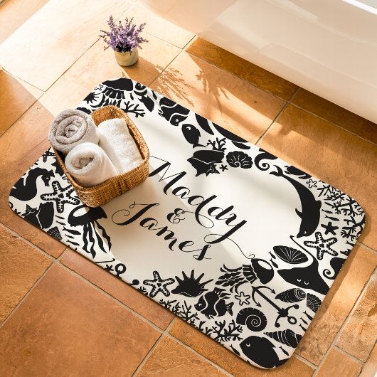 Zwart-wit Zee Creatures Couples Hart Monogram Badmat