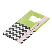 Zwart-wit Zigzag, Chevron, Groen, Jouw naam Creditkaart Flessenopener (Achterkant Gekanteld)