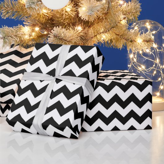 Zwart Wit Zigzag Chevron Patroon Cadeaupapier (Feestdagen)