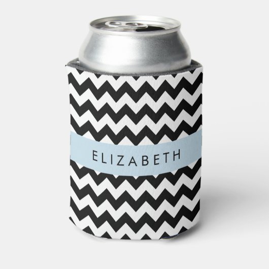 Zwart-wit Zigzag, Chevron Pattern, Jouw naam Blikjeskoeler (Blikje Achterkant)