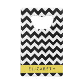 Zwart-wit Zigzag, Chevron Pattern, Jouw naam Creditkaart Flessenopener (Achterkant)