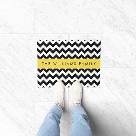 Zwart-wit Zigzag, Chevron Pattern, Jouw naam Deurmat (Binnen)