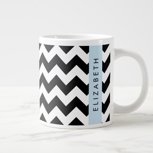 Zwart-wit Zigzag, Chevron Pattern, Jouw naam Grote Koffiekop (Rechts)