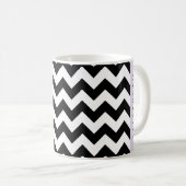 Zwart-wit Zigzag, Chevron Pattern, Jouw naam Koffiemok (Voorkant rechts)