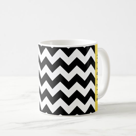 Zwart-wit Zigzag, Chevron Pattern, Jouw naam Koffiemok (Voorkant rechts)