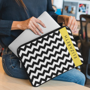 Zwart-wit Zigzag, Chevron Pattern, Jouw naam Laptop Sleeve