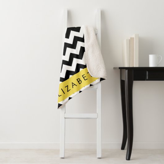 Zwart-wit Zigzag, Chevron Pattern, Jouw naam Sherpa Deken (In situ)