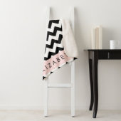 Zwart-wit Zigzag, Chevron Pattern, Jouw naam Sherpa Deken (In situ)