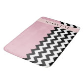 Zwart-wit Zigzag, Chevron, Roze, Jouw naam Badmat (Gekanteld)