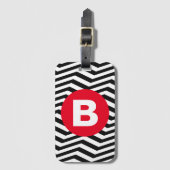 Zwart-wit zigzagpatroon met rode monogram bagagelabel (Voorkant (verticaal))