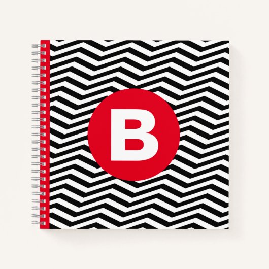 Zwart-wit zigzagpatroon met rode monogram notitieboek (Voorkant)