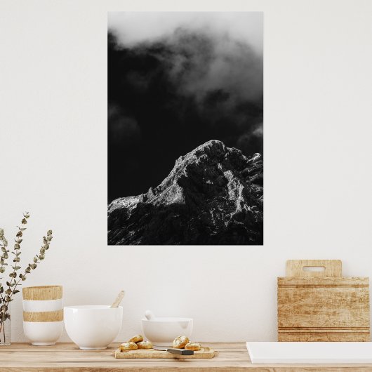 Zwart-wit zon verlichte berg poster (Keuken)