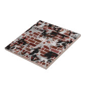 Zwart-witgrunge graffiti gekruid tegen de muur tegeltje (Zijkant)