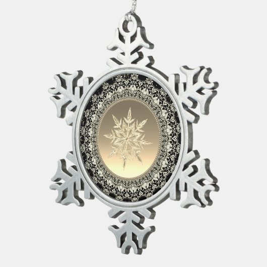 Zwart-witijs  tin sneeuwvlok ornament (Rechts)