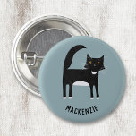 Zwart-witkat op maat ronde button 3,2 cm<br><div class="desc">Een zwarte en witte tuxedo-kat op een eendeneiblauwe achtergrond,  perfect voor dierenliefhebbers en dierenliefhebbers. Verander de naam om te personaliseren. Originele kunst van Nic Squirrell.</div>