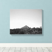 Zwart-witkleurengebergte op Horizon 11x14 Canvas Afdruk (Insitu (Houten vloer))