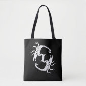 Zwart-witletters S - twee Scorpions Tote Bag (Voorkant)