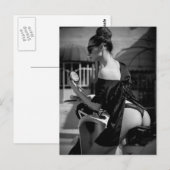 Zwart-witlingerie Model art. briefkaart (Voorkant / Achterkant)