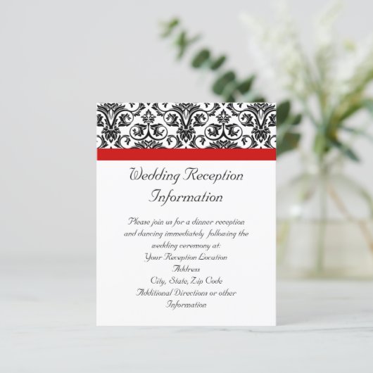 Zwart-witmasker met Ravishing Red Accent (Staand voorkant)