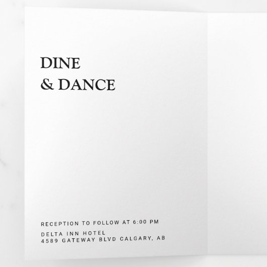 Zwart-witminimalistisch eenvoudige moderne bruilof drieluik uitnodiging (Binnenzijde eerst)