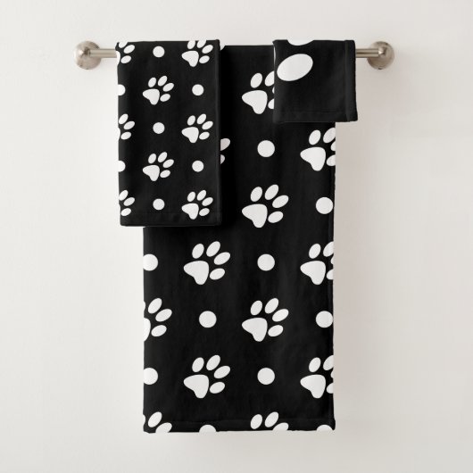 Zwart-witschilderafdrukken en pooldots bad handdoek (Insitu)