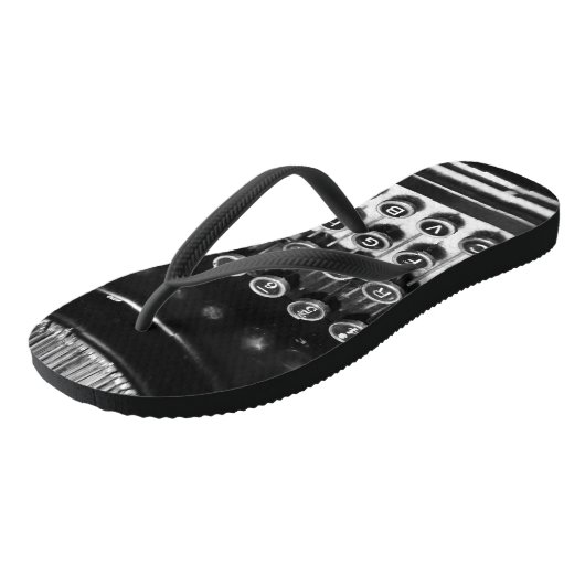 Zwart-witschrijfmachine Teenslippers (Schuin)
