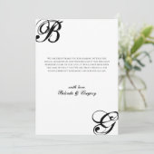 Zwart-witscript monogram bruiloft bedankkaart (Staand voorkant)