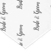 Zwart witscript voor bruin en bruin korte tafelloper (Hoek)