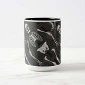 Zwart-witskeletten Halloween Tweekleurige Koffiemok (Center)