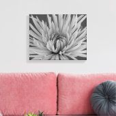 Zwart-witspin Chrysanthemum Flower Canvas Afdruk (Insitu (Woonkamer))