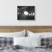 Zwart-witte andelion in de Bossen 8x10 Canvas Afdruk (Insitu (Slaapkamer))