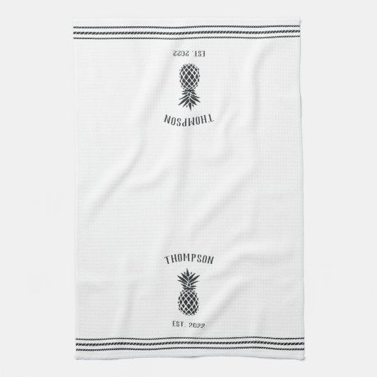 Zwart-witte bijtende anananassen op maat theedoek (Verticaal)