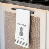 Zwart-witte bijtende anananassen op maat theedoek