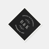 Zwart Witte Bloem Botanische Monogram Koppelnaam Servet (Hoek)