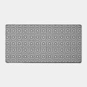 Zwart Witte Bloem Geometrisch Patroon Bureau Mat (Voorkant)