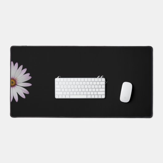 Zwart-witte bloem gepersonaliseerd bureaumat (Keyboard & Muis)