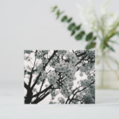 Zwart-witte bloemen briefkaart (Staand voorkant)