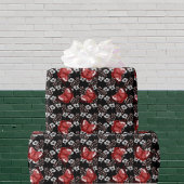 Zwart-witte bloemen met rode vlinders cadeaupapier