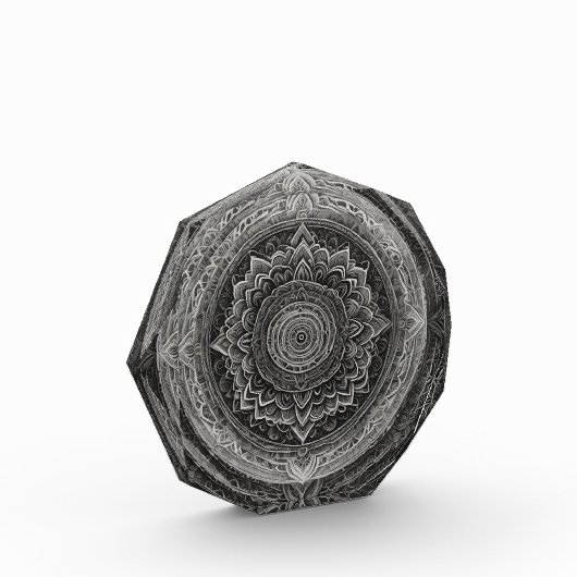 Zwart-witte bloemenmandala fotoblokken (Links)