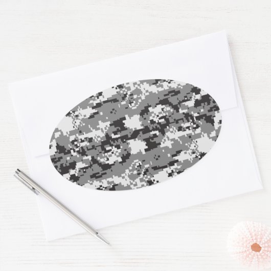 Zwart-witte Camouflage Ovale Sticker (Envelop)