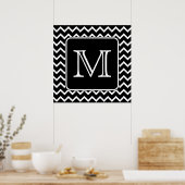 Zwart-witte Chevron met aangepast monogram. Poster (Keuken)