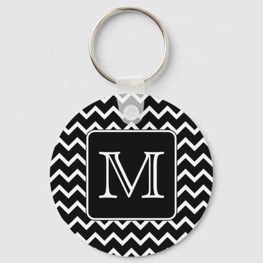 Zwart-witte Chevron met aangepast monogram. Sleutelhanger (Voorkant)