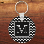 Zwart-witte Chevron met aangepast monogram. Sleutelhanger (Voorkant)