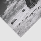 Zwart-witte foto van Barns in een grasveld Tissuepapier (Detail)